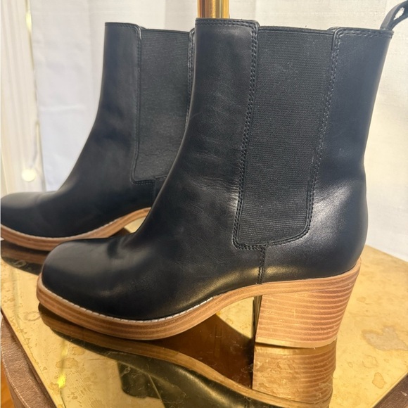 Marc Fisher Black Ankle Boots with Western Flair 6 1/2 - Picture 3 of 8